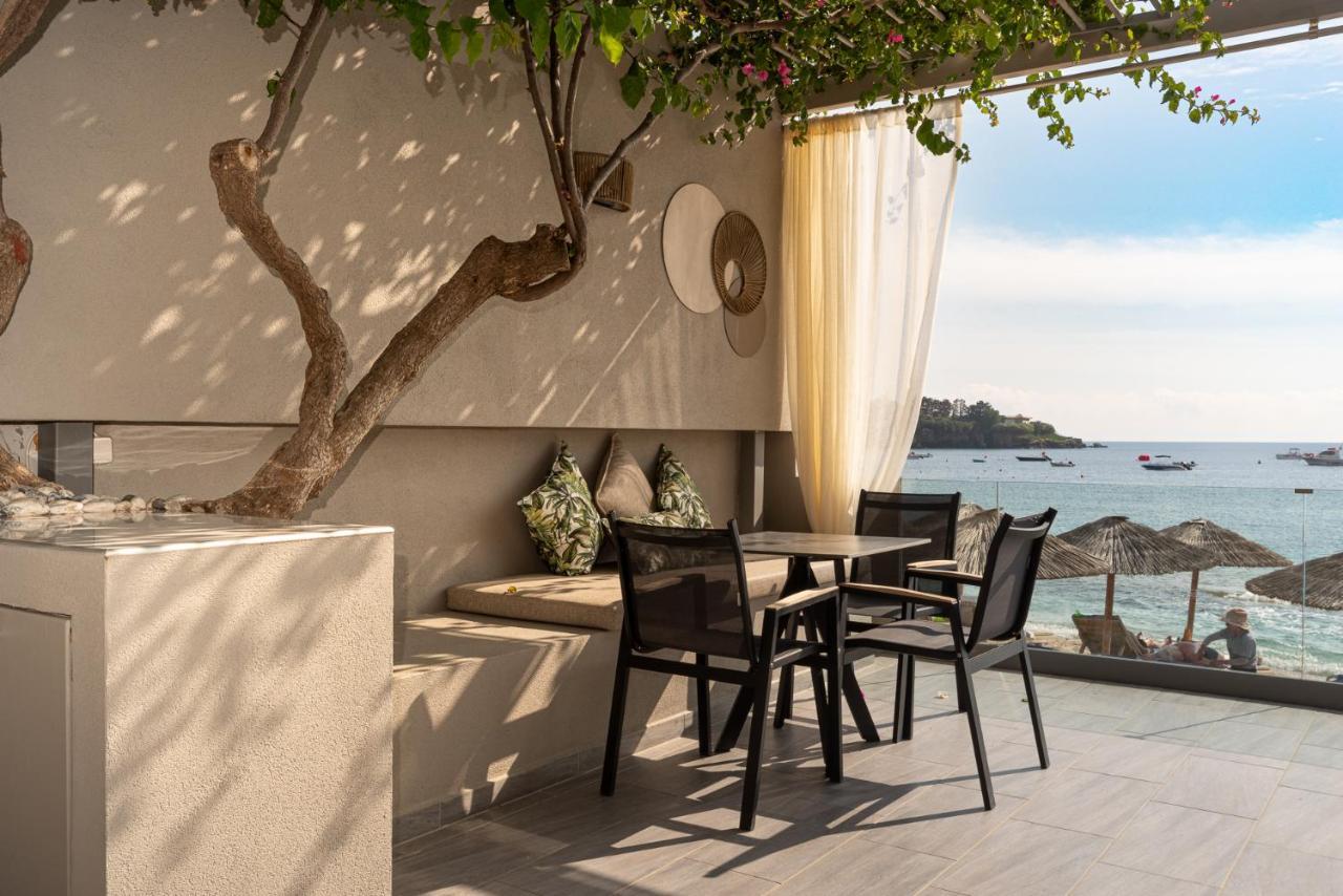 Buganvilla-Sea Front Villas Agia Pelagia  Exterior photo